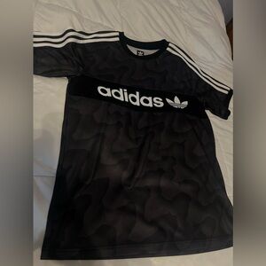 Adidas shirt